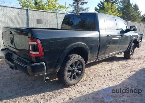 2022 Ram 2500 Limited 4X4 6'4 Box z USA, uszkodzony, nr VIN 3C6UR5TL1NG214838